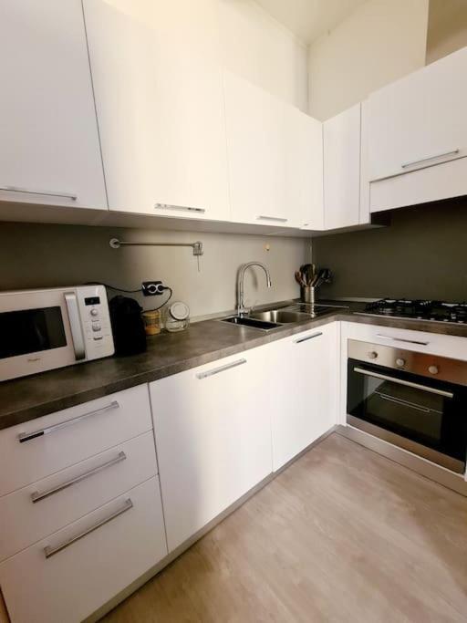 Appartamento Porta Romana Experience - Authentic Milanese Flat Milano